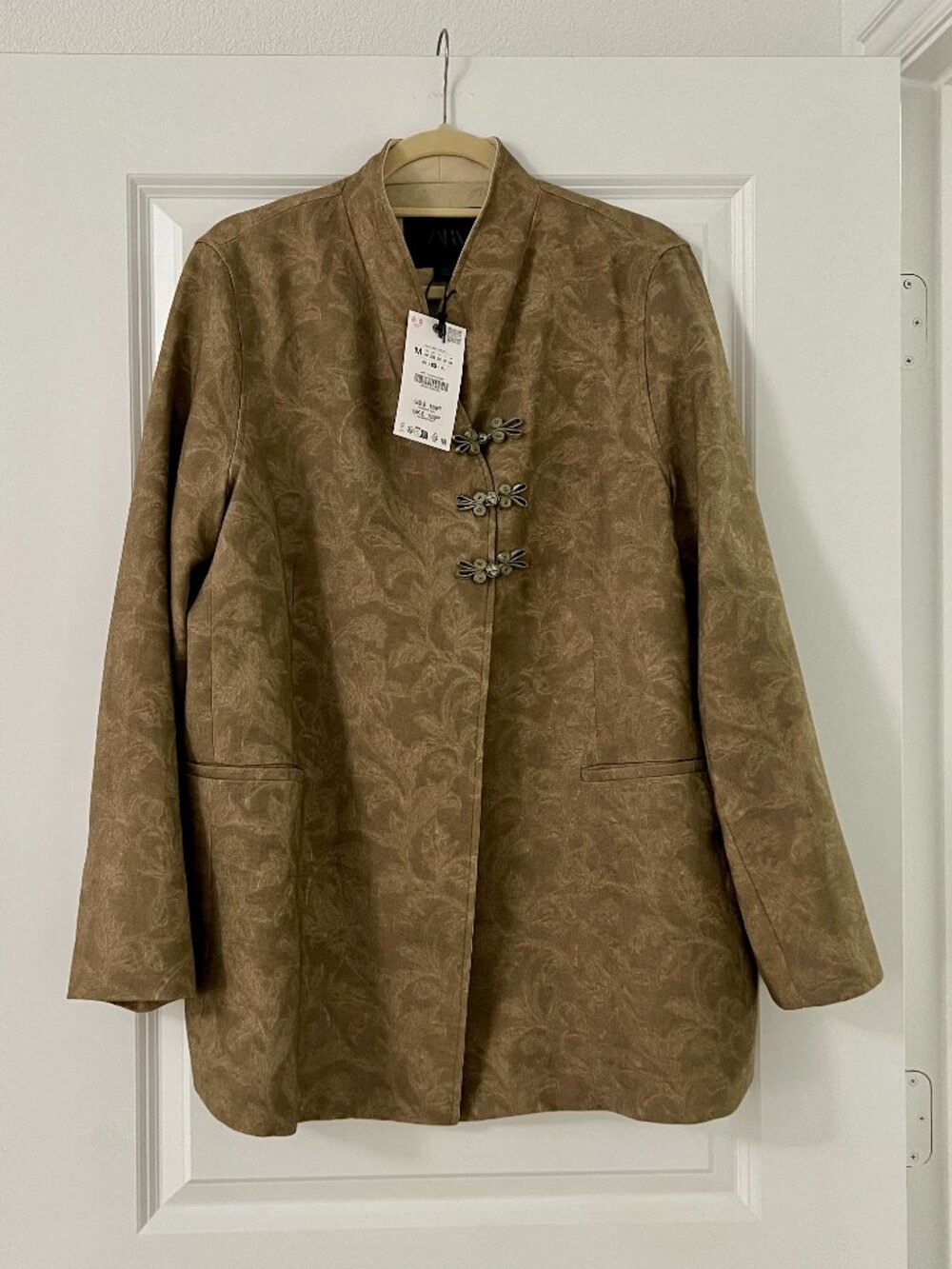 Zara Jacquard Frog Toggle Fireman Clasp Blazer Jacket in Beige, NEW